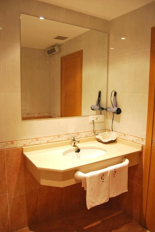 Hotel Plaza ปอร์โตโนโว ภายนอก รูปภาพ